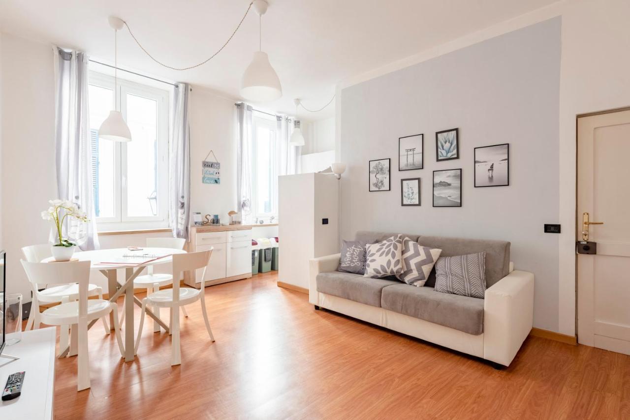 Mazzini 12, Elegant Central Apartment With Free Private Garage 800 M, Air Conditioning, Wi-Fi, Just 100 M From The Public Beach Rapallo Ngoại thất bức ảnh