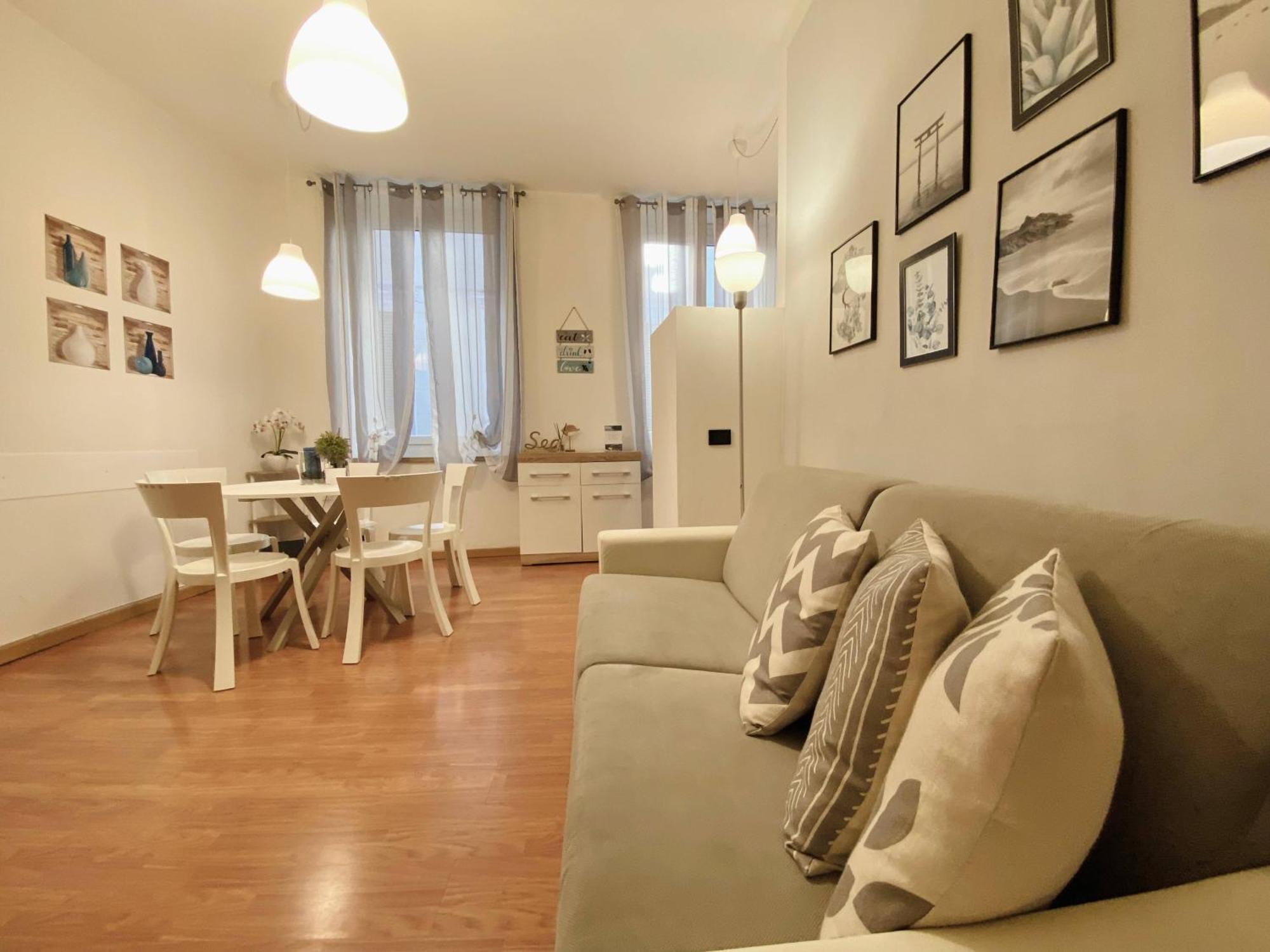 Mazzini 12, Elegant Central Apartment With Free Private Garage 800 M, Air Conditioning, Wi-Fi, Just 100 M From The Public Beach Rapallo Ngoại thất bức ảnh