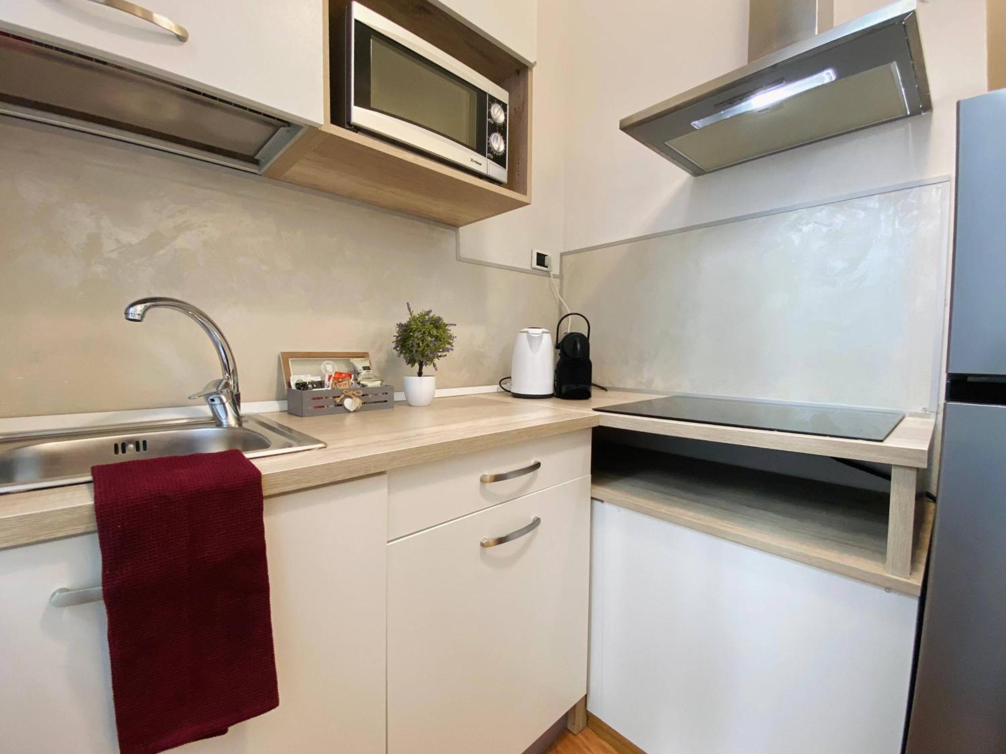 Mazzini 12, Elegant Central Apartment With Free Private Garage 800 M, Air Conditioning, Wi-Fi, Just 100 M From The Public Beach Rapallo Ngoại thất bức ảnh